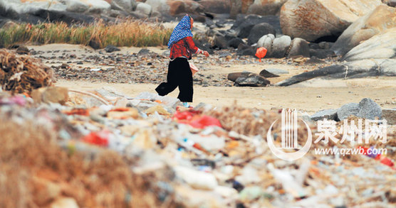 惠安崇武大岞村龙喉吼烟景点一带臭味熏天-