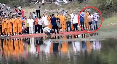 少林武僧水上漂120米刷新世界纪录 下一个目标